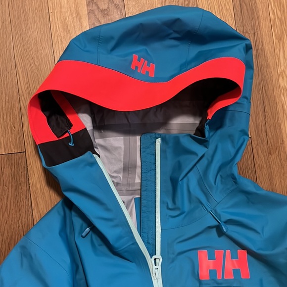 Helly Hansen Snow Shell Jacket - Picture 2 of 12